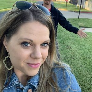 Meet your Posher, Kelli